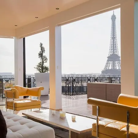 Апартаменты Magnifique Vue Tour Eiffel